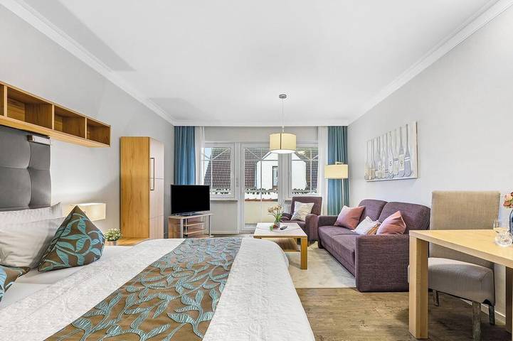 Ganze Wohnung, \"Ferienwohnung Krabbe\" im Herzen Büsums mit Balkon zentral und strandnah in Hafen Büsum, Büsum