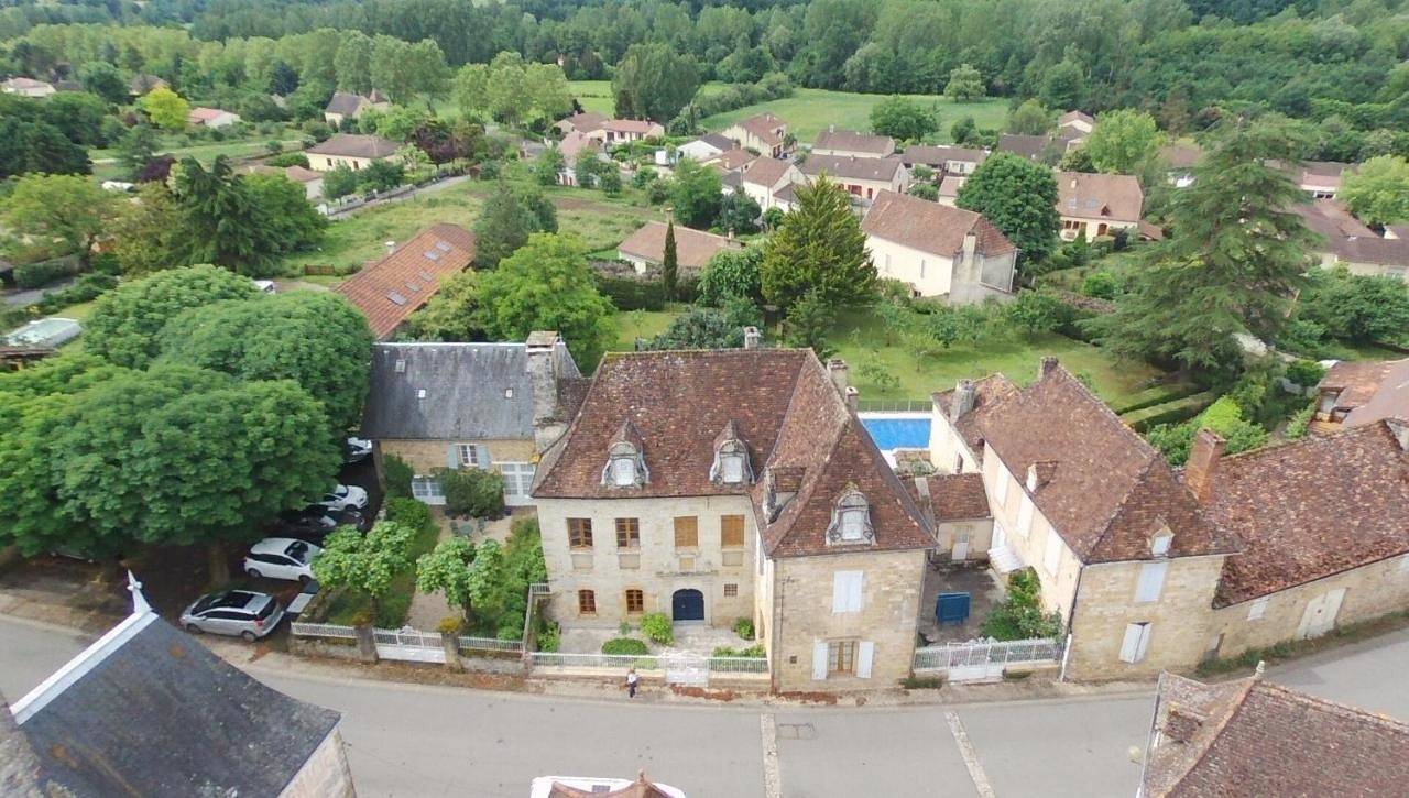 Maison de vacances pour 10 personnes avec terrasse in Cazals, Quercy