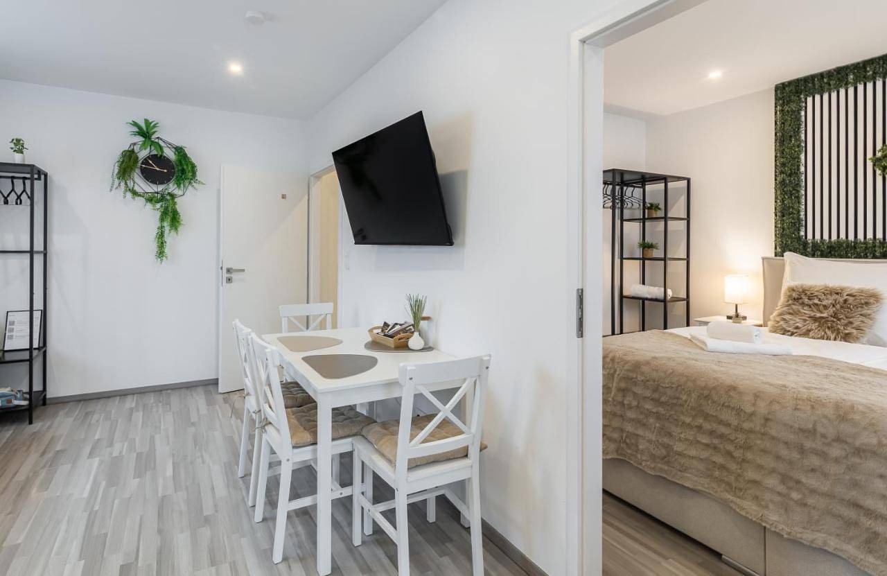 Ganze Wohnung, Greenside Thermensuite Frauenkirchen in Frauenkirchen, Neusiedlersee-Hügelland