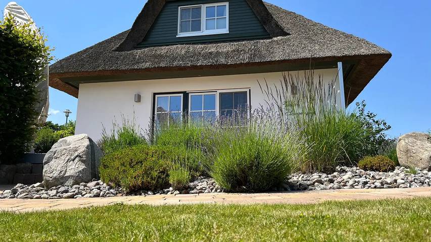Ferienhaus für 8 Personen, mit Terrasse und Whirlpool sowie Garten und Sauna am Achterwasser - 4
