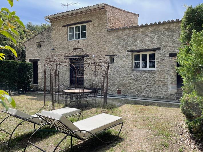Gîte pour 5 personnes, avec jardin ainsi que piscine et terrasse à Saumane-de-Vaucluse - 2
