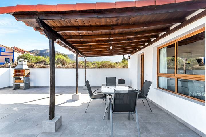 Casa rural para 4 personas, con terraza y jardín, Familias con niños en Vega de San Mateo - 3