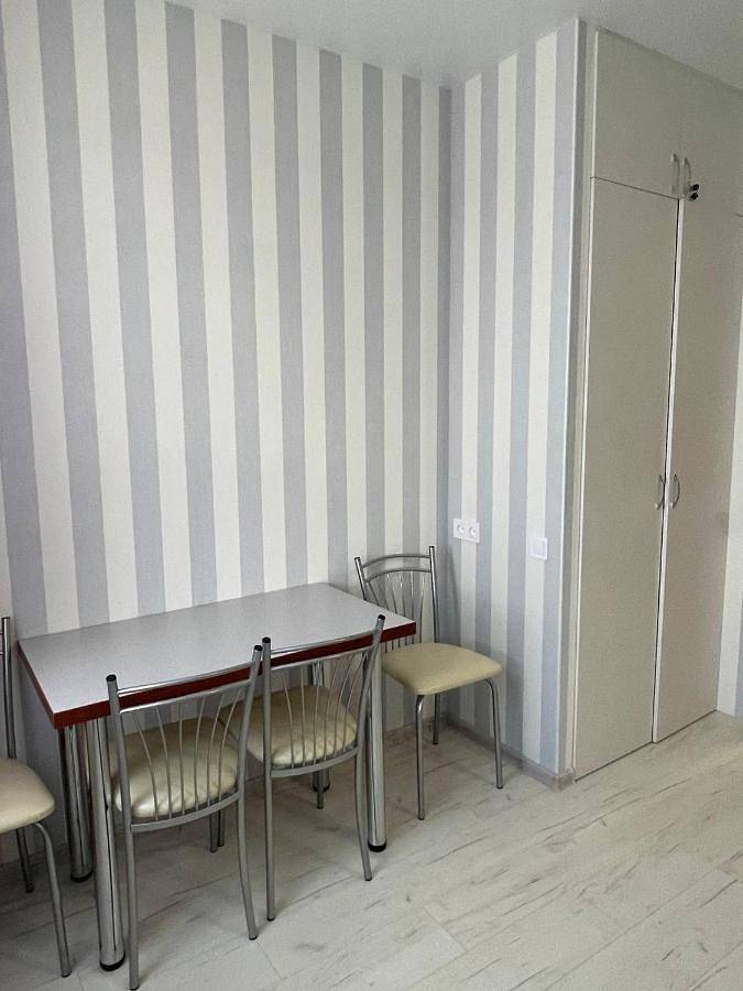 Apartamento entero, Sea 406 in Odesa, Óblast de Odesa