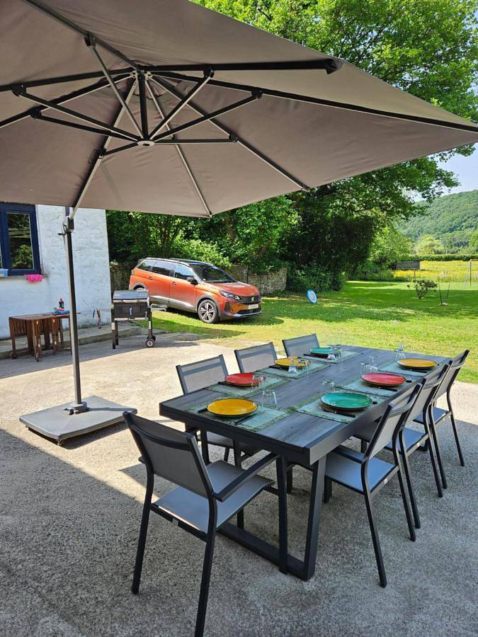 Location de vacances pour 6 personnes, avec jardin ainsi que vue et terrasse dans Sougné-Remouchamps - 3