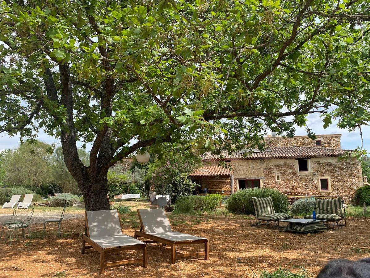 Le clos des collines in Saint-Martin-de-Brômes, Alpes-de-Haute-Provence