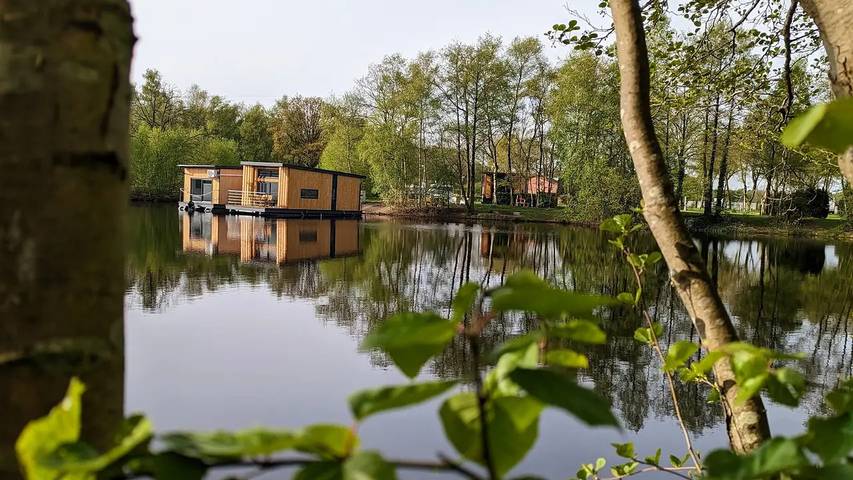 Boot für 6 Personen, mit Terrasse, mit Haustier in Niedersachsen - 2