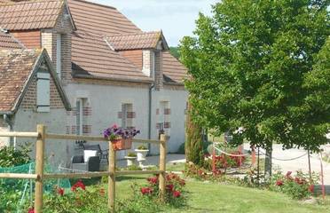 Chambre d’hôte pour 3 personnes, avec jardin et piscine à Thoury (Loir-et-Cher)