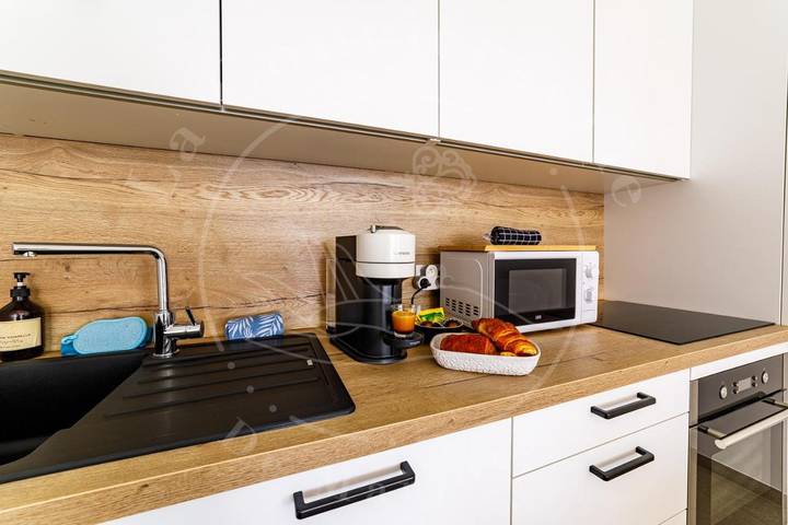 Ferienwohnung für 8 Personen, mit Ausblick und Balkon in Toulon - 2