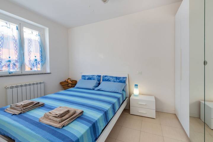 Appartamento intero, Guesthost - New! Apt 5 min from the sea with Terrace & Parking in Marotta, Mondolfo (Comune)