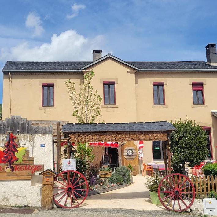 Gîte pour 2 personnes, avec vue ainsi que terrasse et jardin à Artigues - 3