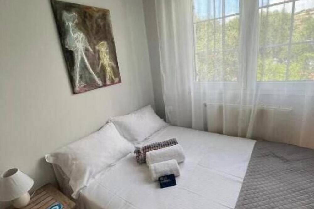 Entire apartment, Superior Apartment with Sea Views & Sunset Veranda at Stavento Apartments in Lassi, Argostoli