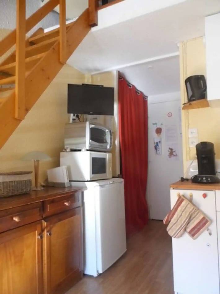 Ganze Wohnung, Ferienwohnung 'Azur Sancy Skis Aux Pieds' in Mont-Dore, Regionaler Naturpark Volcans d'Auvergne