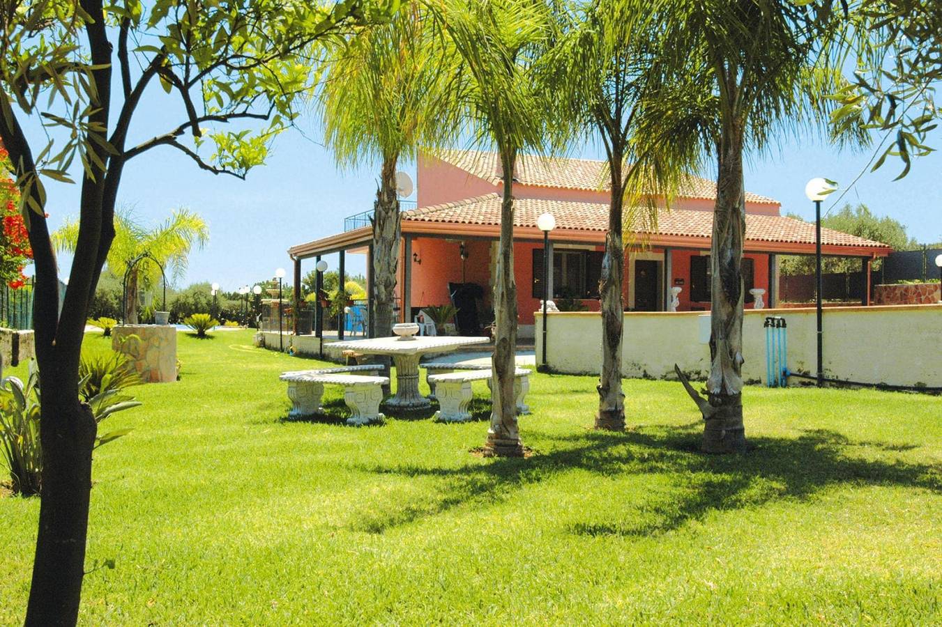 Casa Floridia con piscina vicino spiaggia in Siracusa, Siracusa e dintorni