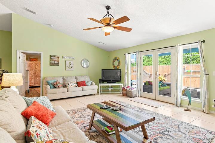 Beach house for 10 people, with garden and terrace, with pets in St. Augustine