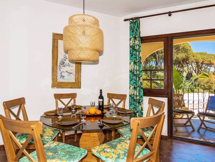 Ferienwohnung für 6 Personen, mit Garten und Kinderpool in Marbella - 4