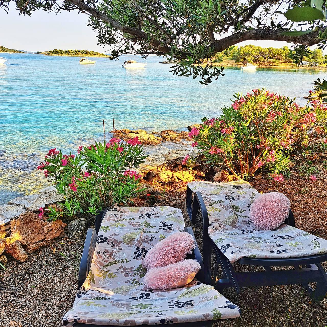 House Salty Kisses in Općina Murter-Kornati, Murter (wyspa)