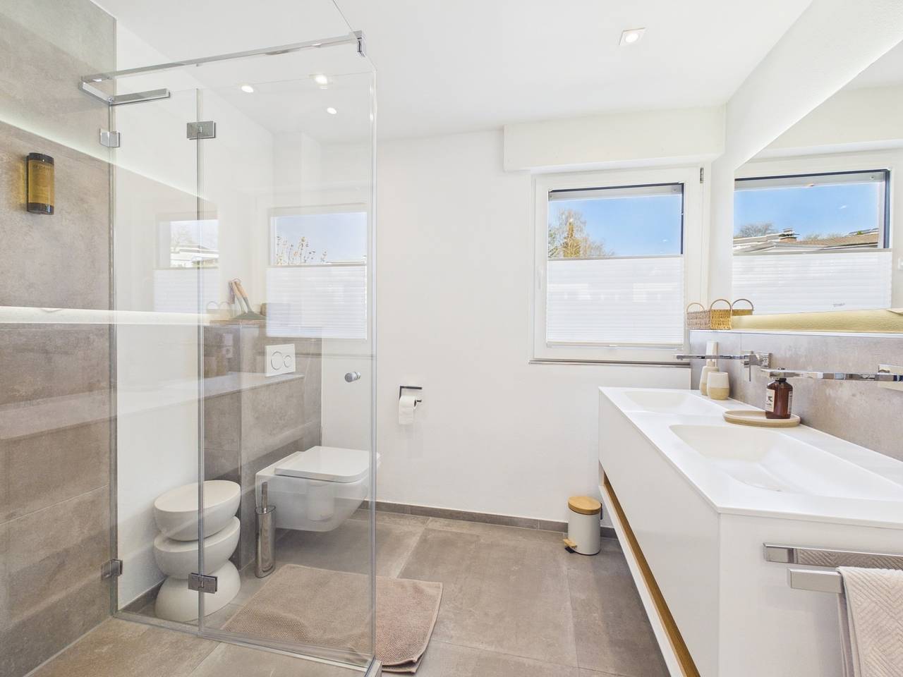 Stijlvolle 6-persoons villa met sauna en privé parkeerplaatsen in het mooie Sorpesee, foto 15