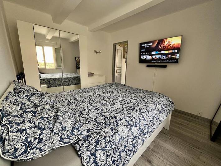 Gîte pour 6 personnes, avec balcon, animaux acceptés à La Fare-les-Oliviers - 4