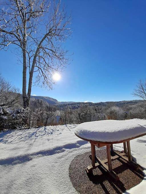 Location de vacances pour 6 personnes, avec jardin dans Cascades du Hérisson - 2