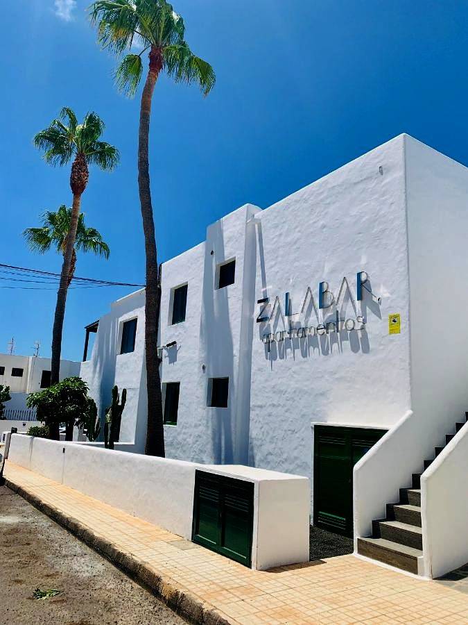 Apartahotel para 4 personas, con Balcón además de Terraza y Piscina en Puerto del Carmen