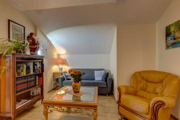 Location De Vacances pour 13 Personnes dans Vougy, Haute-Savoie, Photo 2