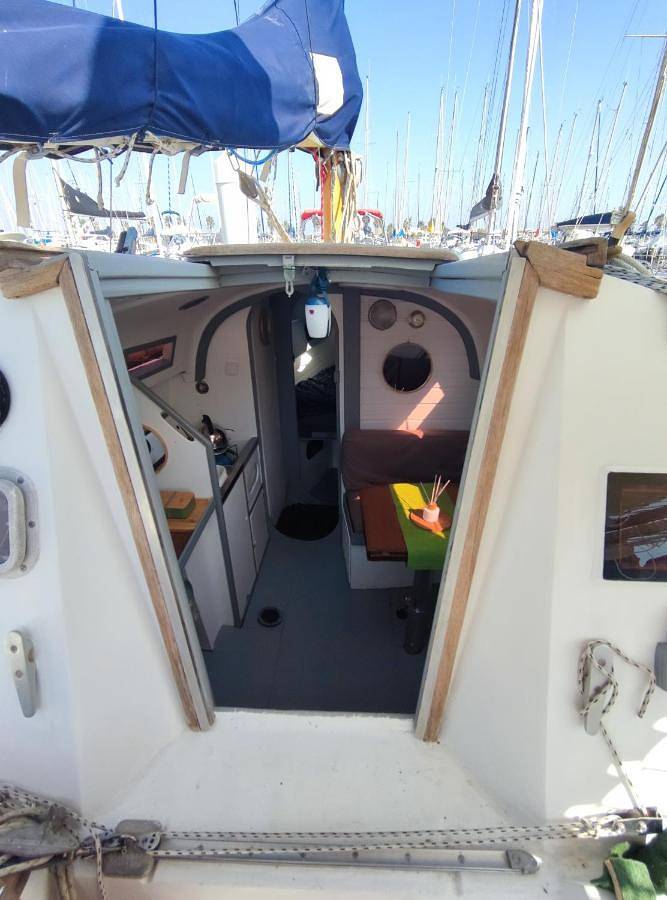 Bateau pour 4 personnes, avec terrasse et vue, animaux acceptés dans l' Aude - 3
