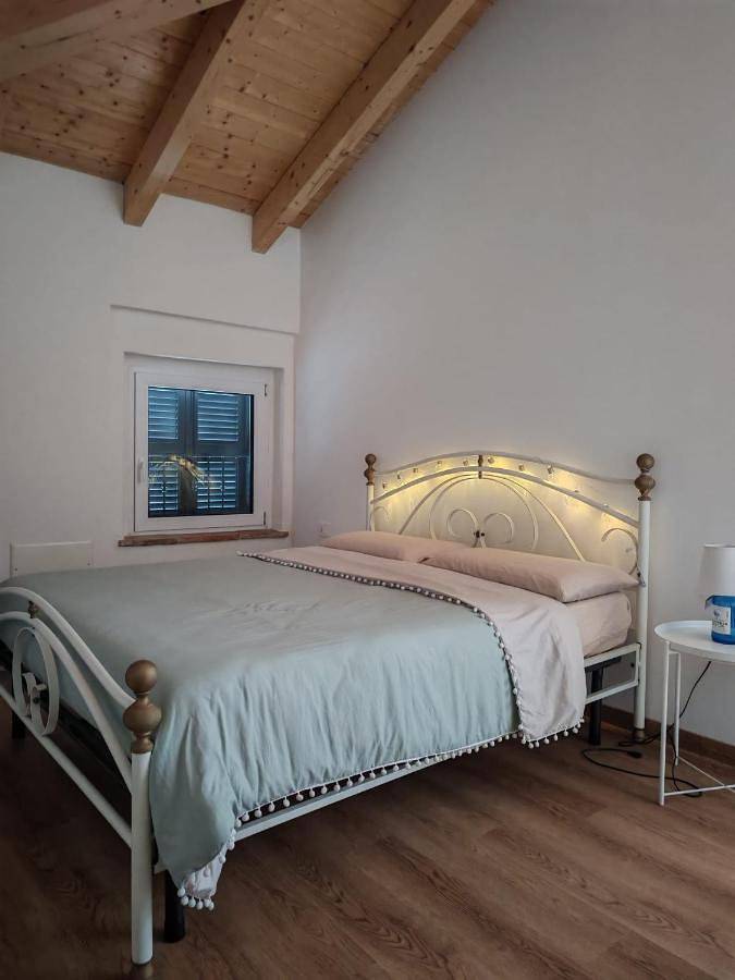 B&b per 2 persone, con giardino e panorama nonché terrazza a Erba