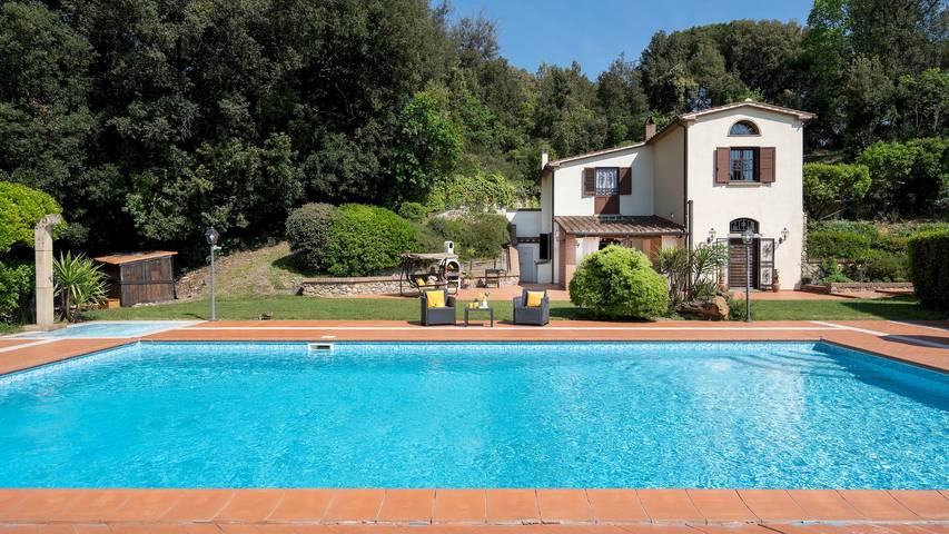 Ferienhaus für 6 Personen, mit Garten in Riparbella