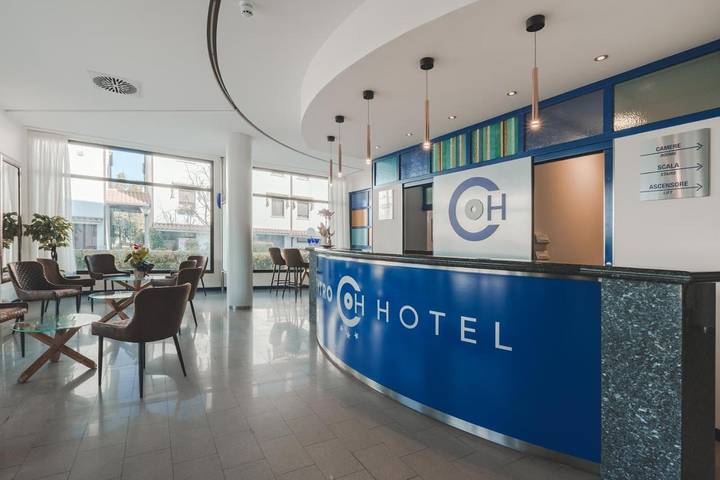 Hôtel pour 2 personnes, avec terrasse, animaux acceptés à Marcon - 4