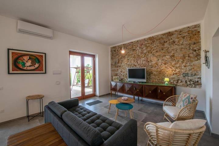 Appartamento vacanze per 4 persone, con piscina e panorama nonché giardino - 1