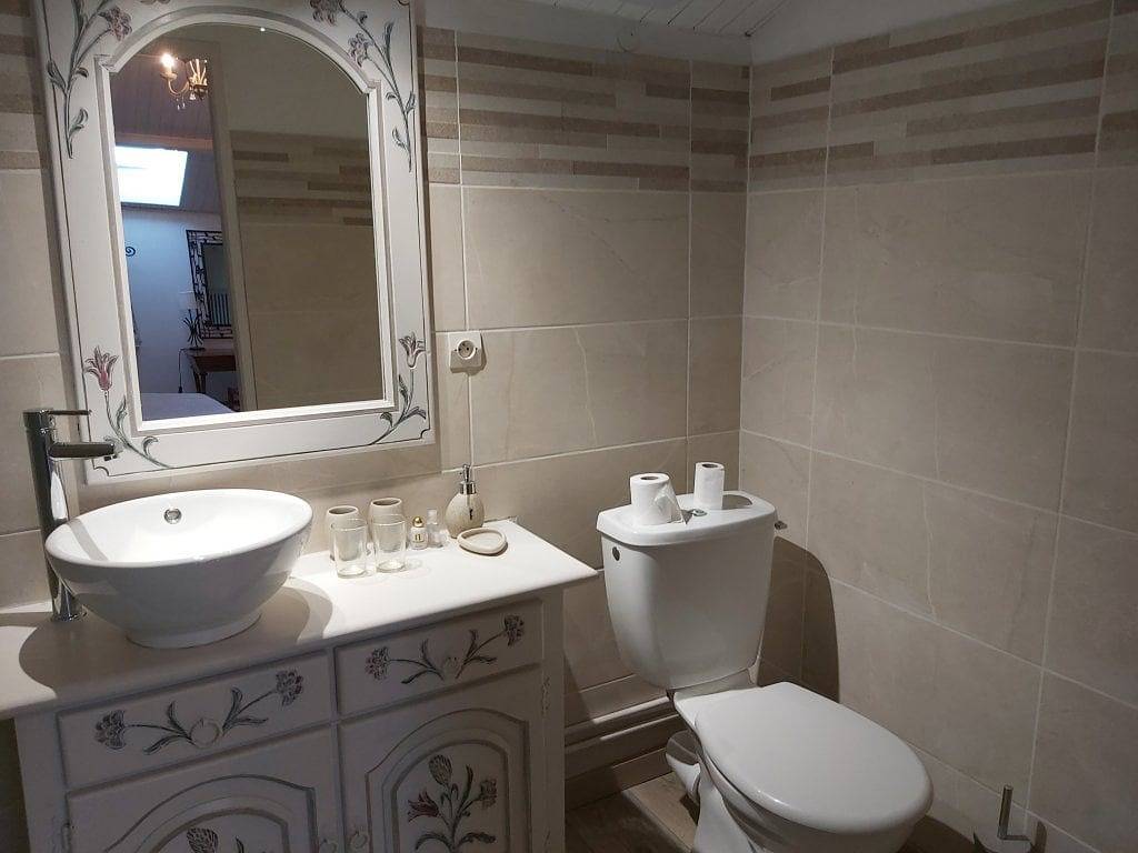 Chambres d'hôtes La Biargerie et gîte, avec piscine et animaux - Chambre Véronique in Longré, Charente