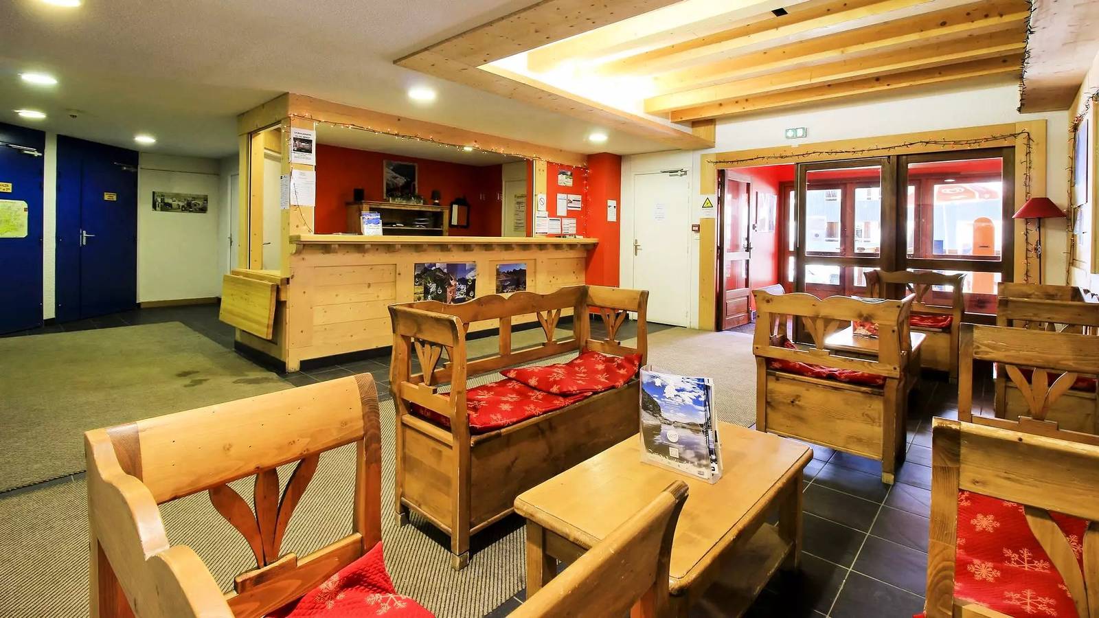 Entire studio, Studio 4 people with night corner in La Foux d'Allos, Allos