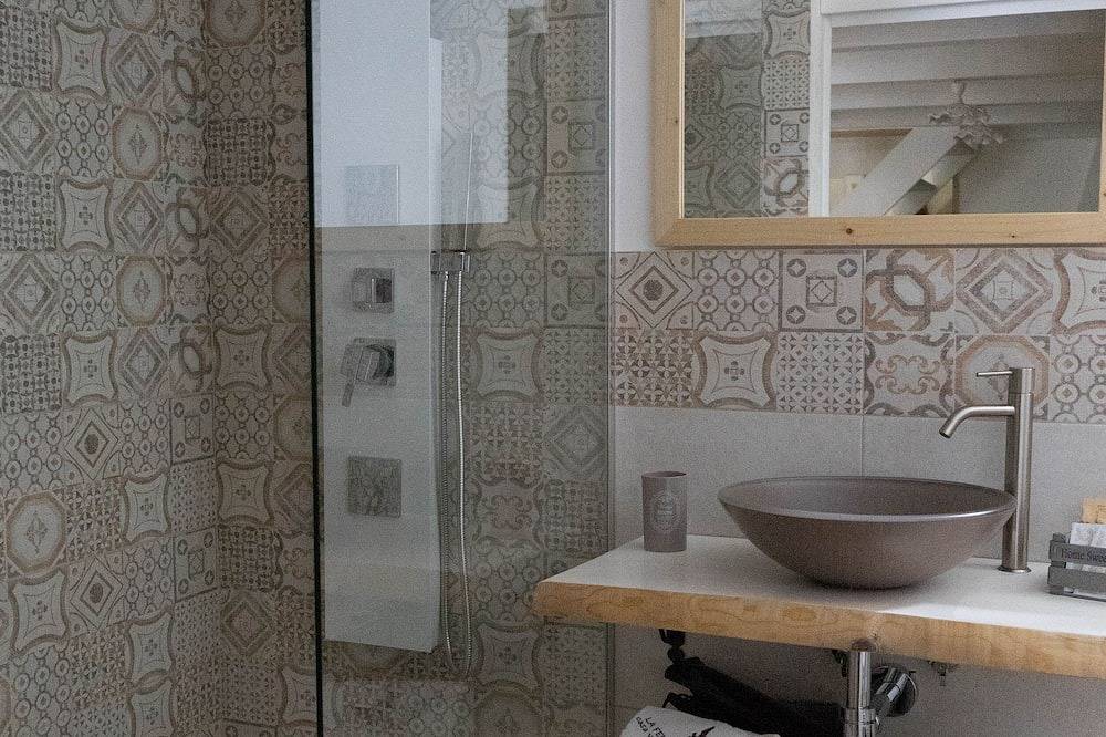 Centrally located house with fasanese vaulted ceilings, just minutes from Zoosafari! in Fasano, Salento
