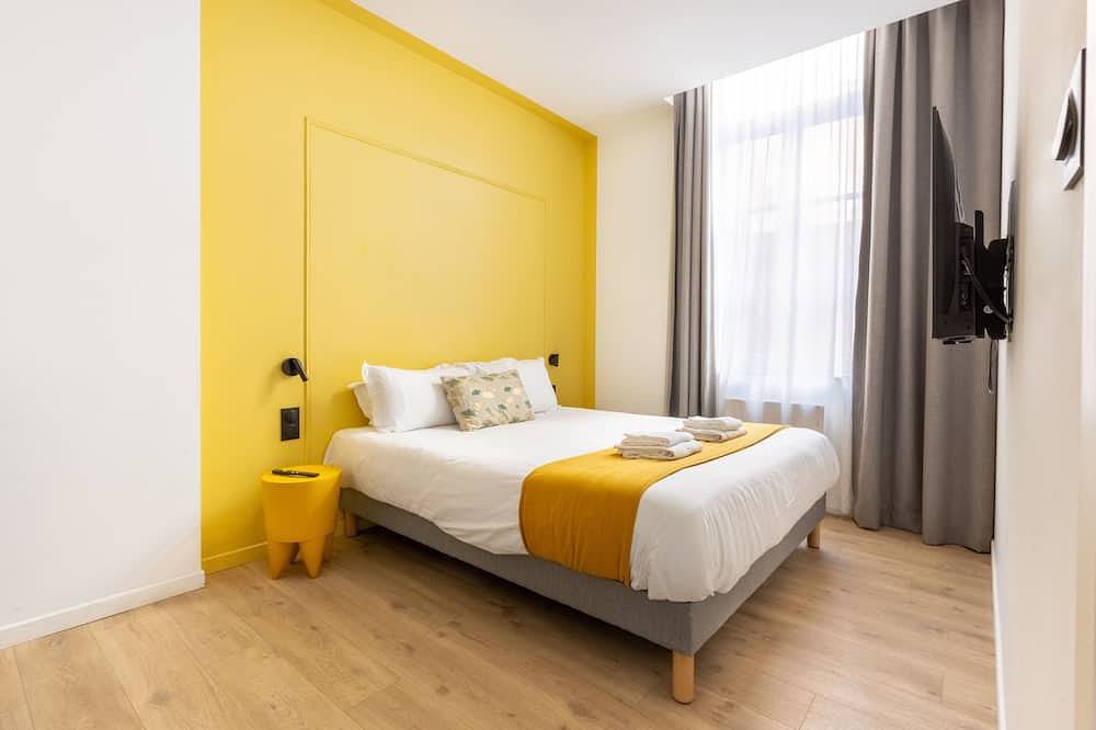 Entire apartment, Le Rihour, stylish and renovated apartment in Lille, Lille region