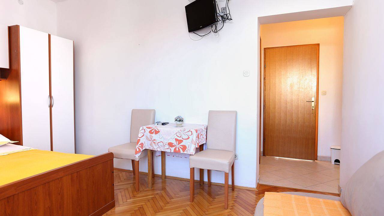 Helt studio, Studio für 3 Personen (18 m²) in Promajna in Promajna, Makarska Riviera