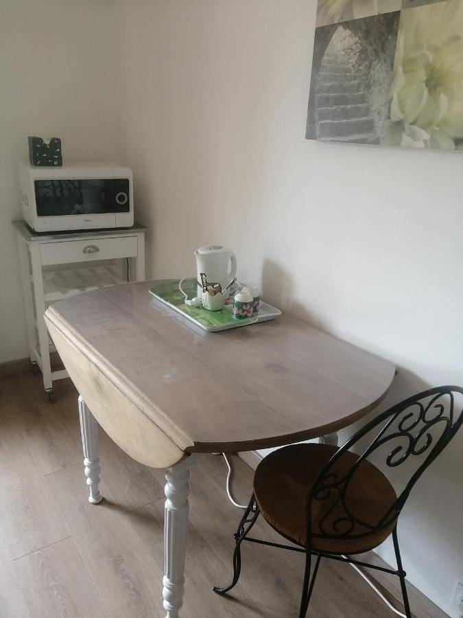 Gîte pour 2 personnes, avec terrasse et jardin, animaux acceptés à Égletons - 2