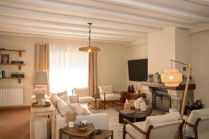 Gîte pour 10 personnes, avec piscine et jardin dans Santo Estevão - 3