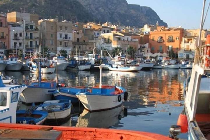 Gîte pour 3 personnes, avec balcon à Porticello