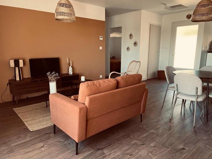 Casa de vacaciones para 4 personas, con terraza además de vistas y jardín - 1