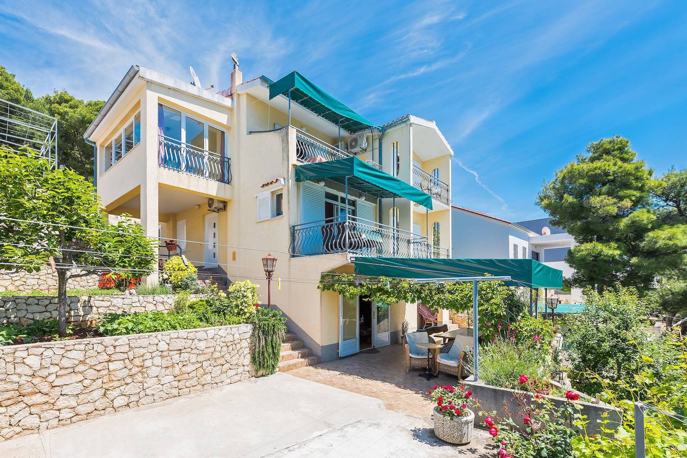 Ganze Wohnung, 4-Zimmer-Ferienwohnung am Strand Bilo, Primosten A-4176-c in Primosten, Šibenik-Knin