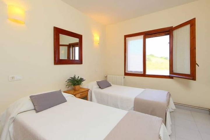 Location de vacances pour 6 personnes, avec jardin et piscine à Bellcaire d'Empordà - 3