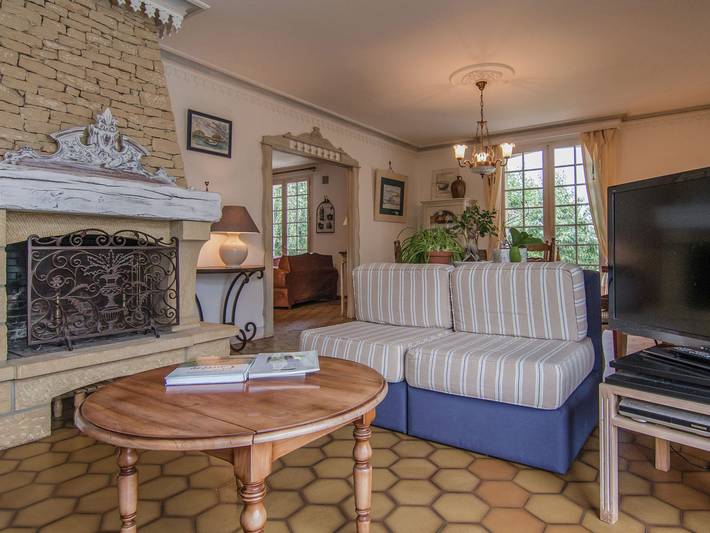 Villa pour 7 personnes, avec Terrasse et Piscine dans Massif central - 2