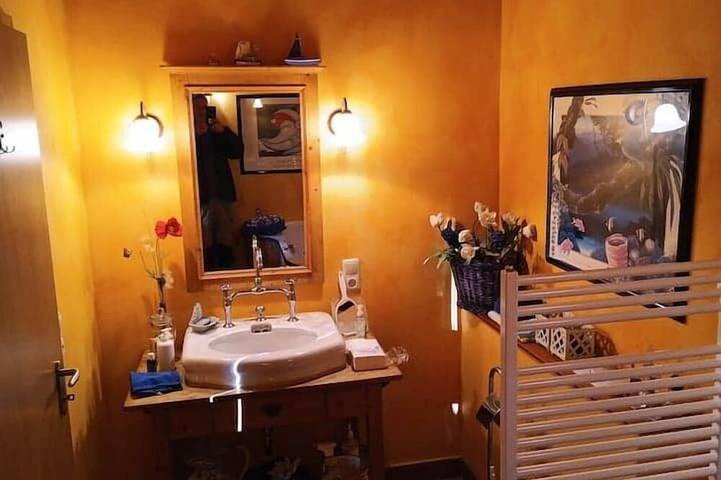Ferienhaus für 2 Personen, mit Balkon und Whirlpool sowie Garten in Hennef - 4