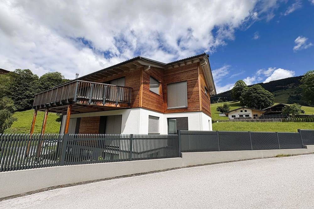 Geheel appartement, Pantera - Ski In Ski Out in Saalbach, Saalbach-Hinterglemm