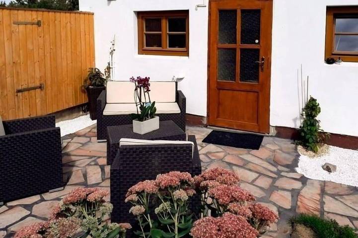 Ferienwohnung für 2 Personen, mit Garten