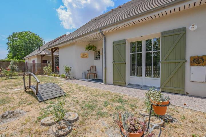 Gîte pour 6 personnes, avec Terrasse et Jardin