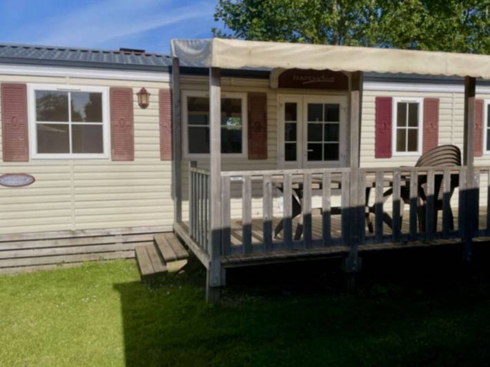 Camping pour 4 personnes, avec piscine, animaux acceptés en Ille-et-Vilaine
