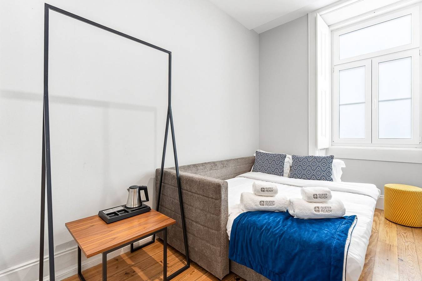 Apartamento entero, Guestready - A S Guesthouse - Quarto Duplo c/ Sofá in Sé Nova (Coimbra), Coimbra