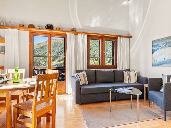 Ferienwohnung für 6 Personen, mit Balkon und Ausblick sowie Garten, mit Haustier in Ernen - 3