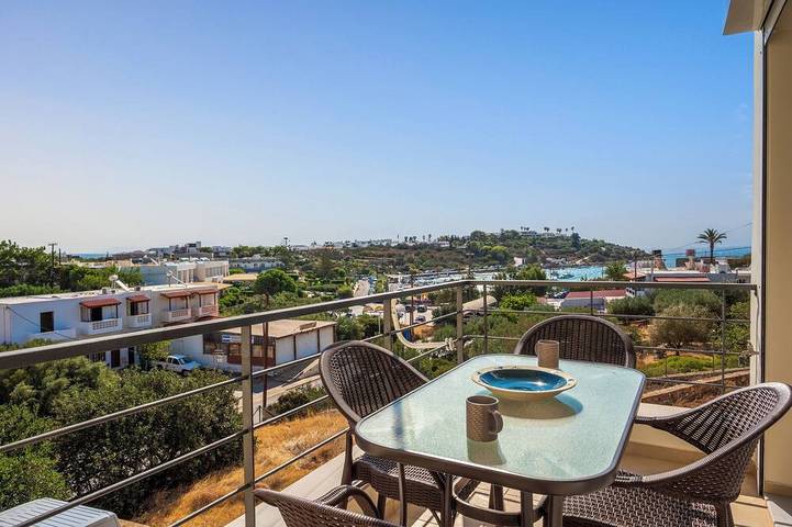 Holiday apartment for 6 people, with balcony - 1